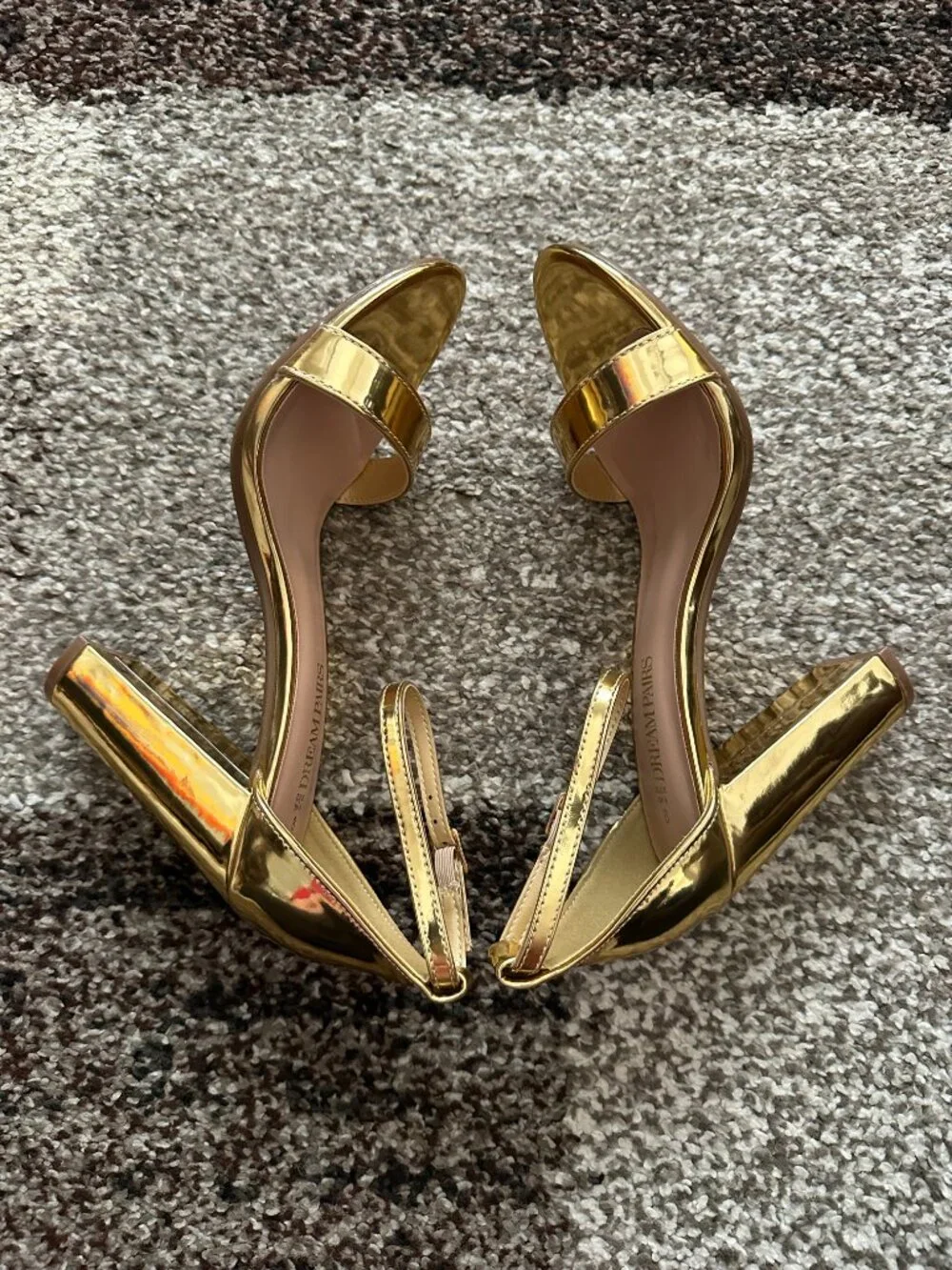 DREAM PAIRS (8) Metallic Gold Hi-Chunk High Heels Sandals Chunky Ankle Patent